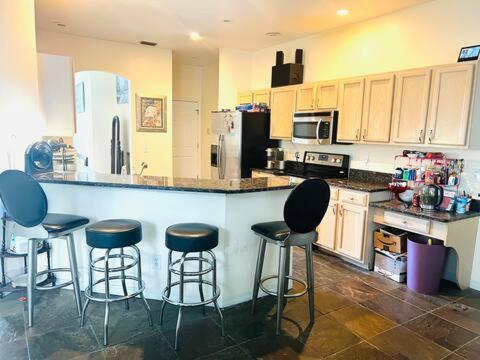 Room In Citrus Park And Carollwood, Close To The Airport & Downtown Tampa Esterno foto